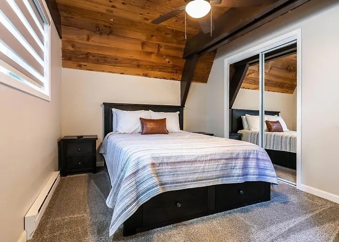 Rustic And Modern 3Bdr Tahoe Cabin